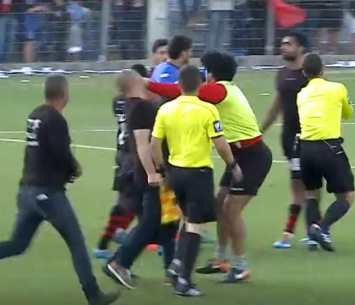 האגרוף שחטף ניסטל (צילום מסך)