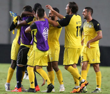 שחקני נתניה חוגגים (ערוץ הספורט)