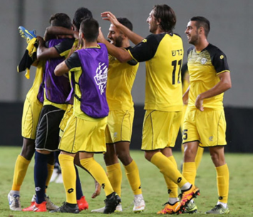 יחגגו עלייה באופן רשמי? שחקני נתניה (ערוץ הספורט)