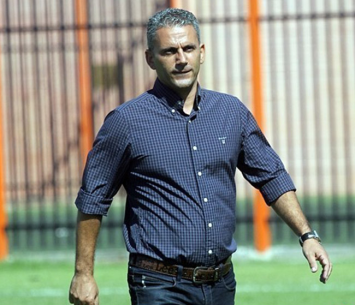 מאמנה החדש של מרמורק. יחזקאל