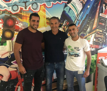 השניים נשארים בקבוצה