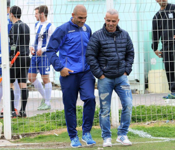 פלאש (משמאל) (עודד חסין)