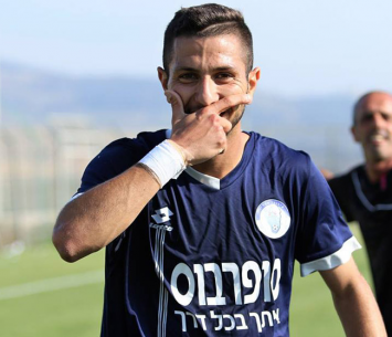 שחקנה החדש של איכסל. ידען (עודד חסין)