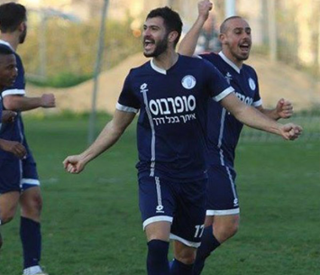 חלוצה החדש של איכסל. קראקרה (עודד חסין)