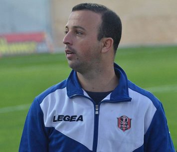 בני בן זקן (אבי רביבו)