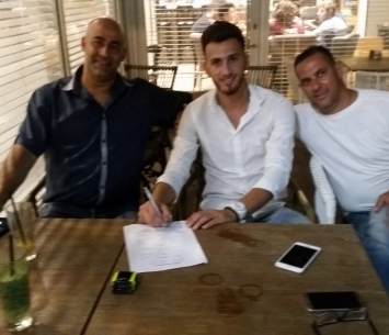 תאמר אחמד במעמד החתימה