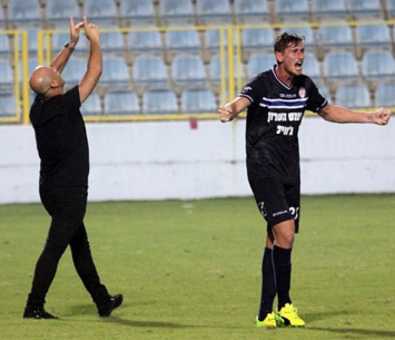 ברקוביץ' ובנודיס חוגגים בסיום (לירן דורף)