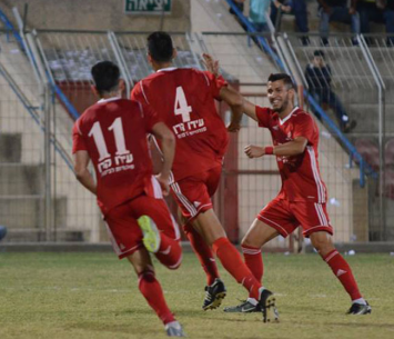 שחקני איכסל חוגגים (אבי רביבו)