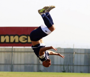 כוכב השבת. טוויל (עודד חסין)