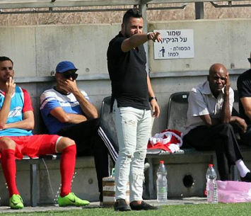 ניצחון בכורה לבוזגלו בכפר קאסם (לירן דורף)