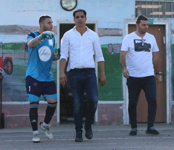 טייב (במרכז) (עודד חסין)