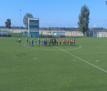 בזבוז של 90 דקות. שחקני שתי הקבוצות