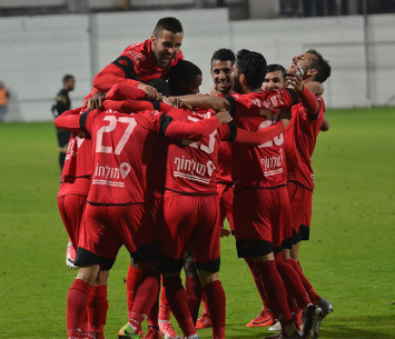 שחקני חדרה חוגגים ברמת השרון (אבי רביבו)