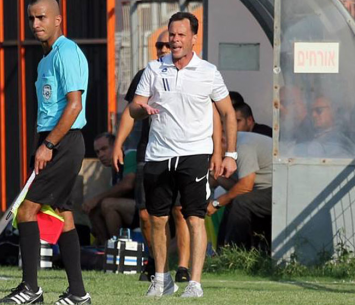 רוצה פלייאוף עליון. שוהם (לירן דורף)