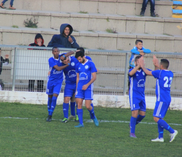 הפועל בני זלפה נצמדת לפסגה (דף הפייסבוק הרשמי)