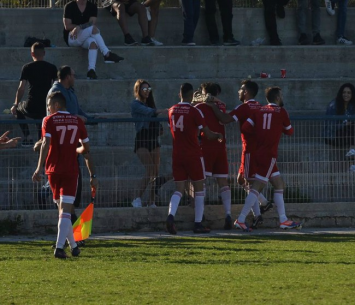 שחקני סנדלה (אבי רביבו)