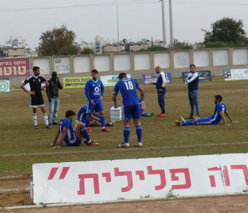 שחקני דימונה (אלי שמואלי)