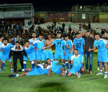 מזל טוב לכסייפה (וואליד אל עוברה)