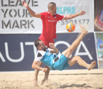 כוכב גם בחופים וגם בדשא. אילוז (סטראבו)