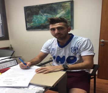 חאיכ במעמד החתימה