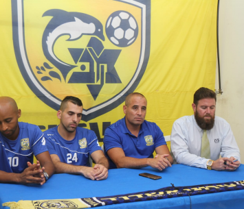 מכבי עירוני אשדוד במסיבת העיתונאים (מוטי קדוש)