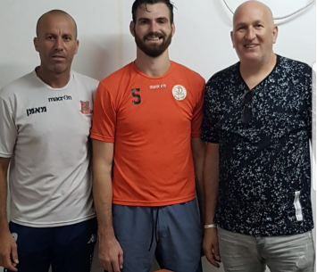 עבר מנורדיה לכפר שלם. בנימין