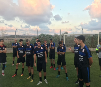 בונים מחדש. שחקני טייבה באימון הראשון