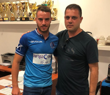 בראון יחד עם אמיל יוספוב