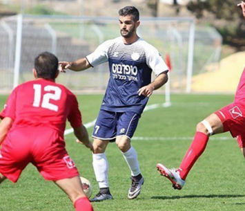 שלומי ברז'יק (עודד חסין)