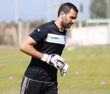 מבוקש. עומרי אלון