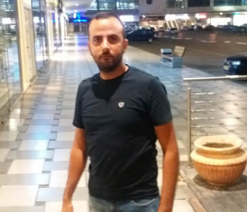 חלק חשוב בהצלחה. סרסור