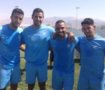 שחקני אדומים אשדוד במדים כחולים (אביחי דלאל)