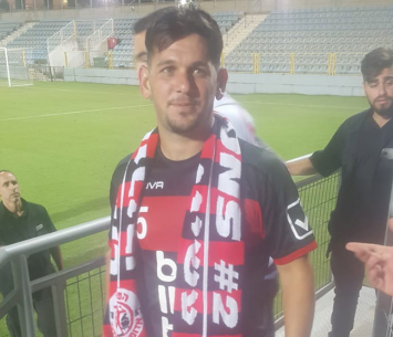 כוכב המשחק. רביבו