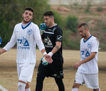 שחקני יפו (payperlens)