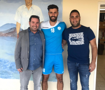 כחלון במעמד החתימה