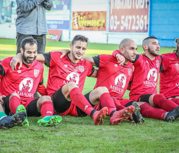 שחקני כפר קאסם. יכולים להיות מרוצים (וואסים מוואסי)