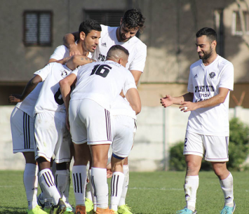 שחקני גלבוע חוגגים ניצחון יקר (דאפר מחאמיד)