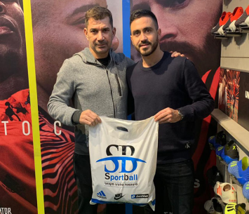 מצטיין החודש. זועבי