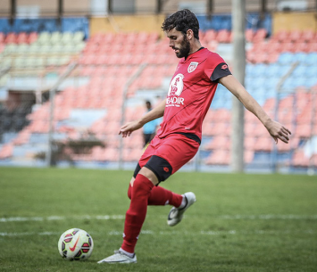 מבין את חשיבות המשחק. אסייג (וואסים מוואסי)