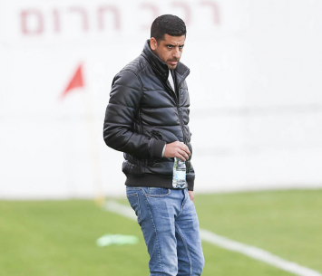 מאוכזב. בראון (payperlens)