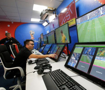 היסטוריה בכדורגל הישראלי