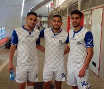 הכובשים במשחק