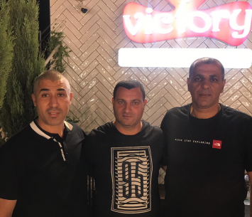 חלף במעמד החתימה