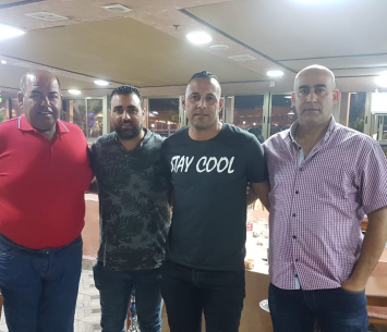 סבע במעמד החתימה