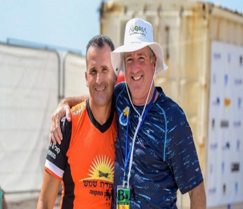 מגיע נחוש. סוויסה עם הקומישינר של הליגה דודי מור