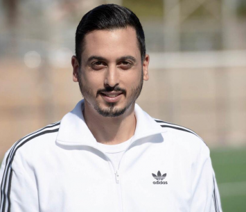 הגיע כדי לקחת תואר. דור לוי