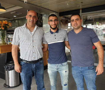 שעבאן במעמד החתימה