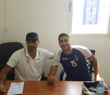 אליהו במעמד החתימה