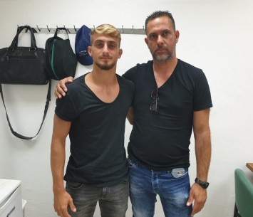 פרץ במעמד החתימה