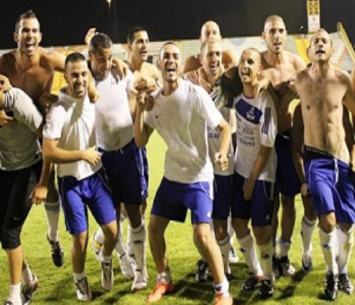 בנו קבוצה חדשה. שחקני אזור